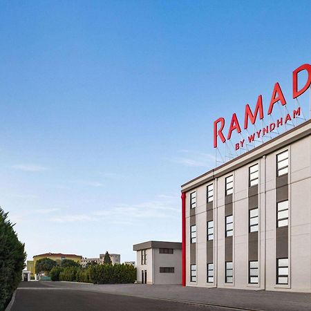 Ramada By Wyndham Karacabey Hotel Bursa Exterior photo