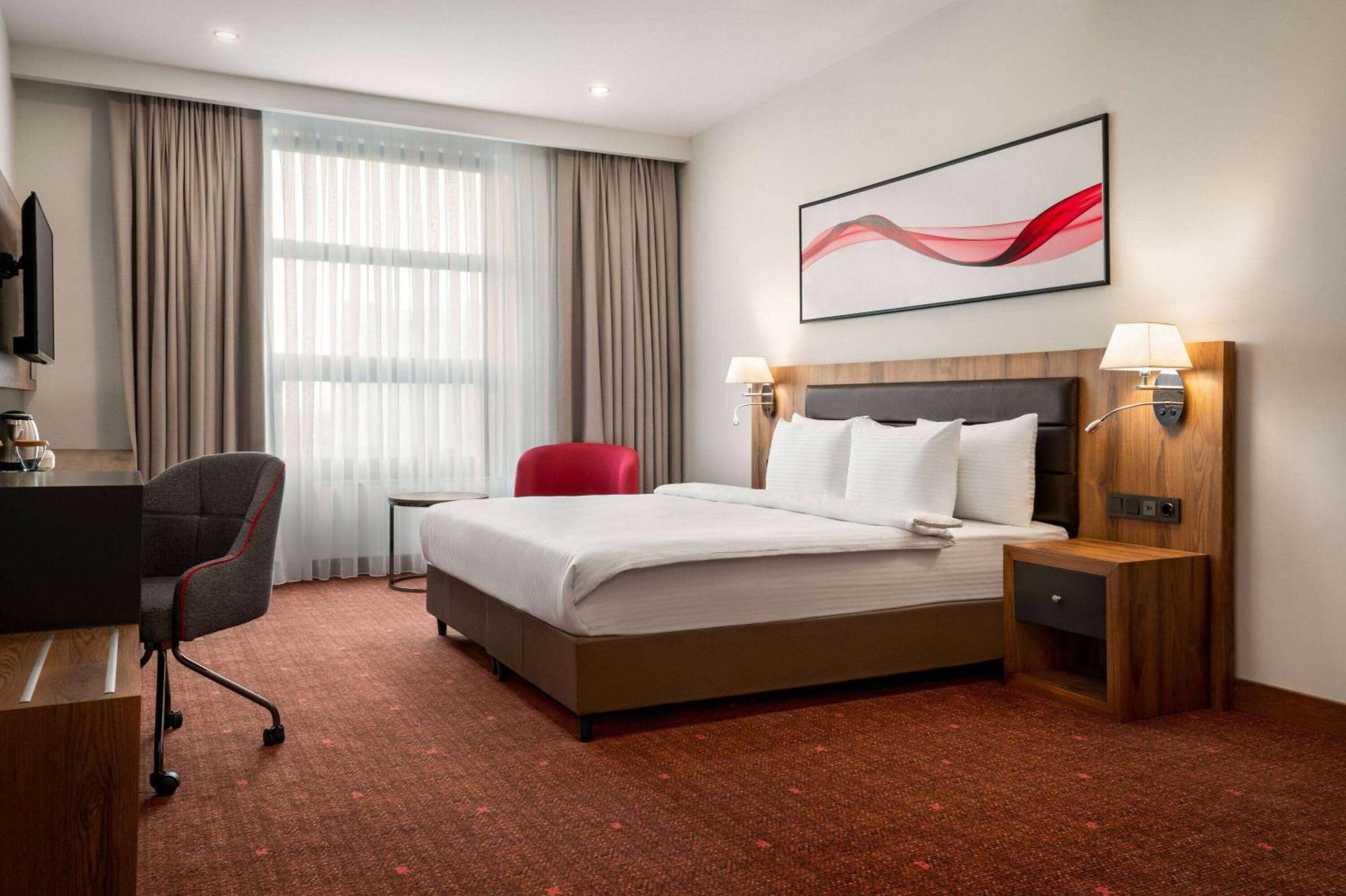 Ramada By Wyndham Karacabey Hotel Bursa Exterior photo