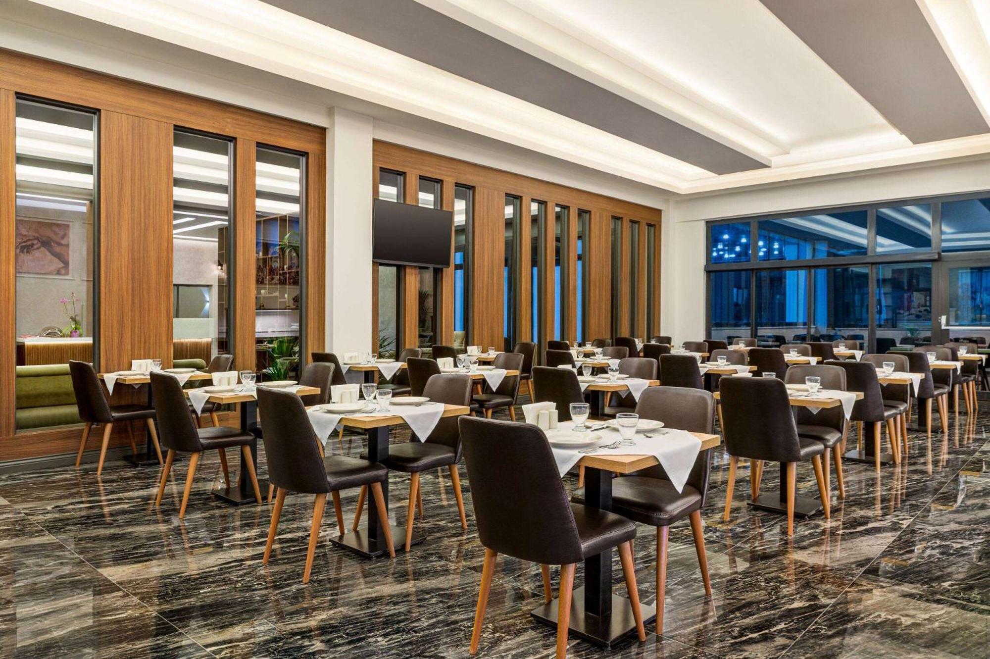 Ramada By Wyndham Karacabey Hotel Bursa Exterior photo