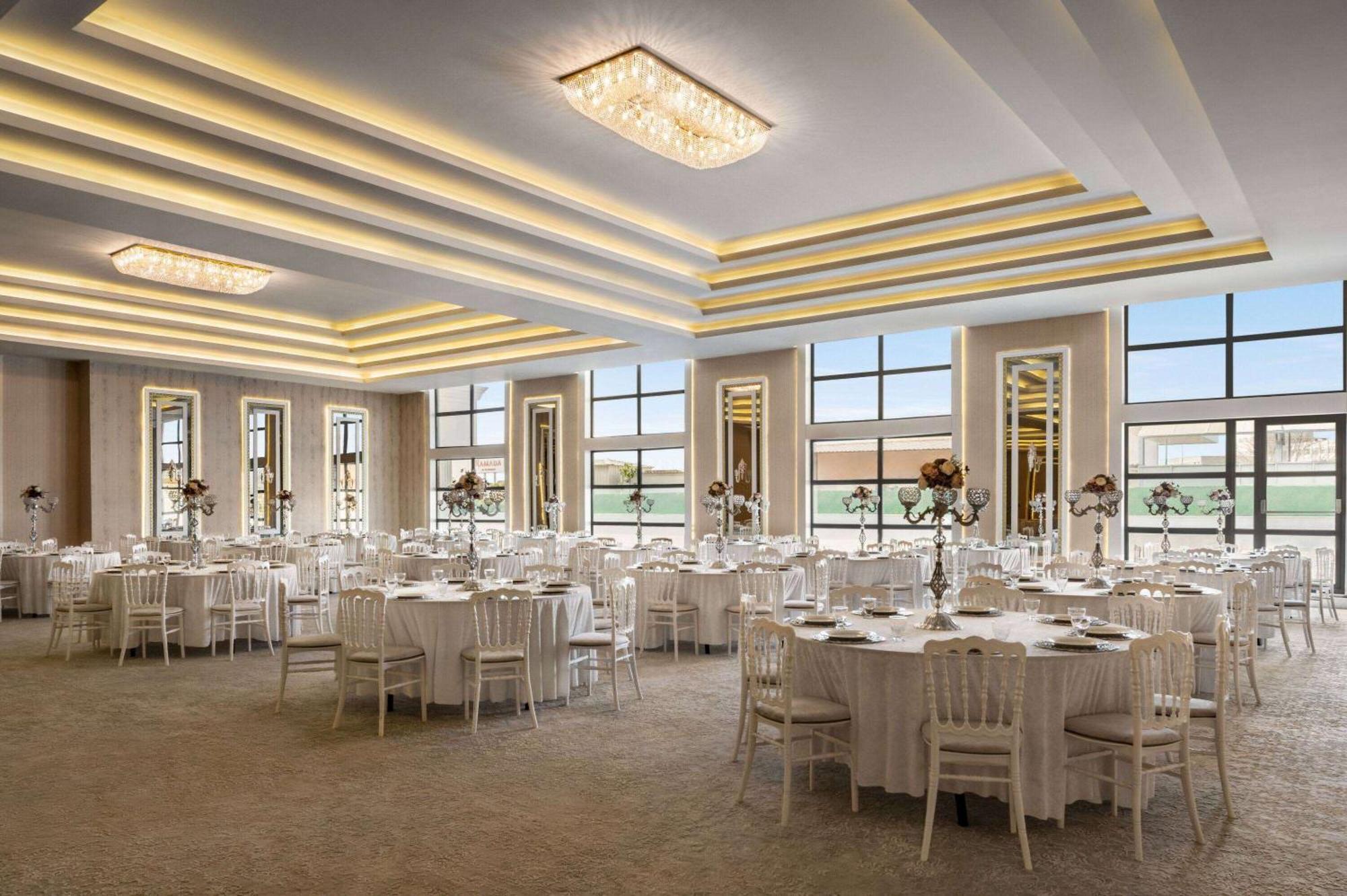 Ramada By Wyndham Karacabey Hotel Bursa Exterior photo